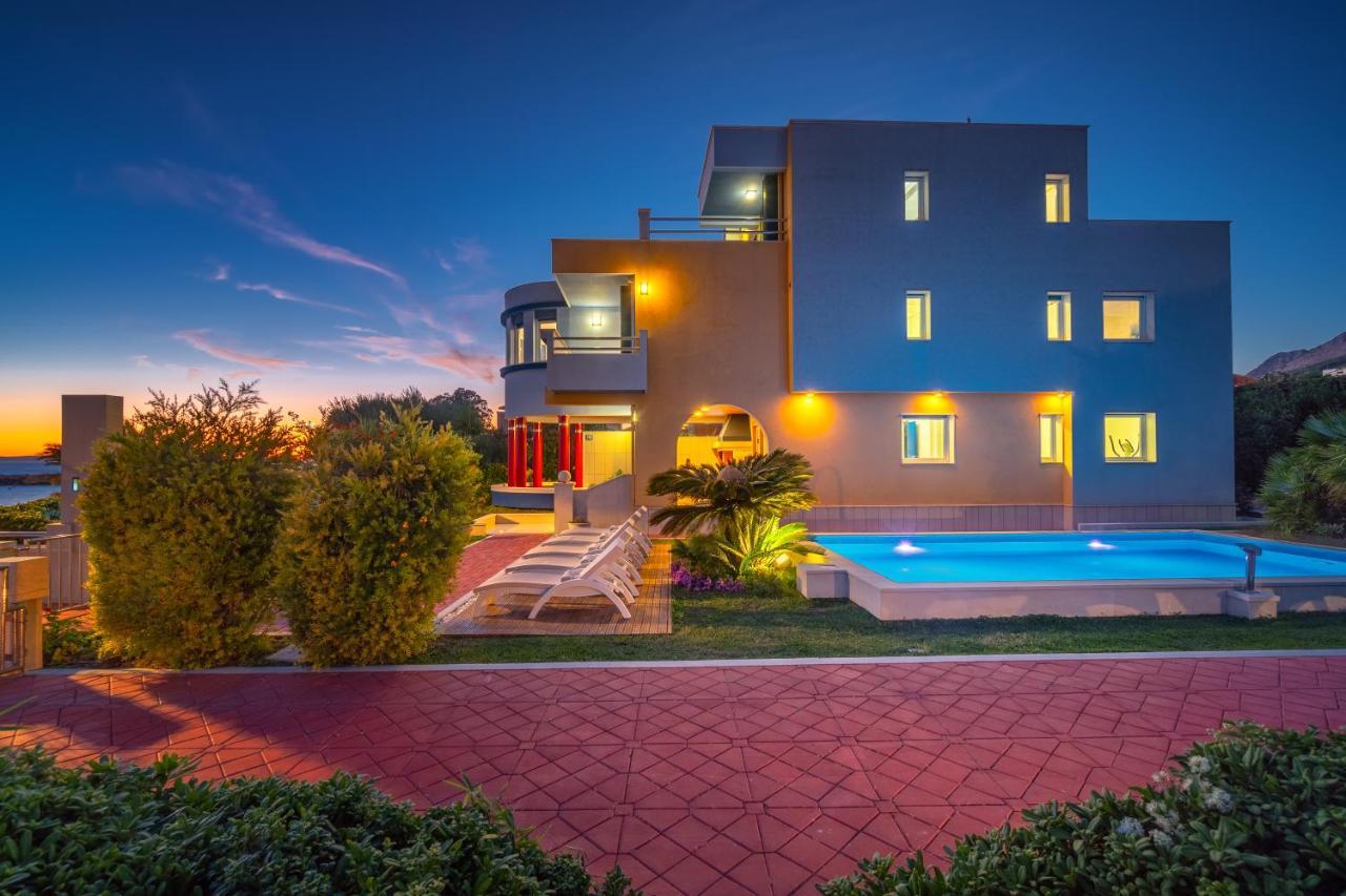 Villa Palmina Подстрана Екстериор снимка